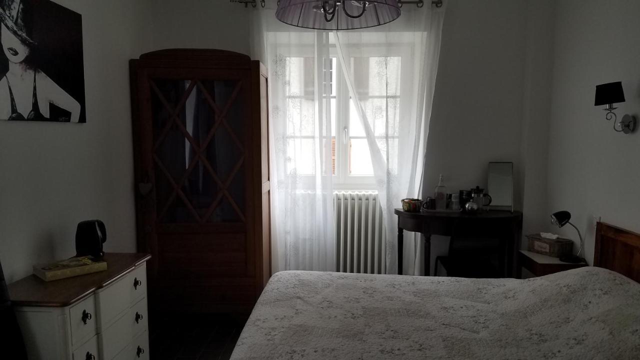 Chateau Besson Desertines  외부 사진