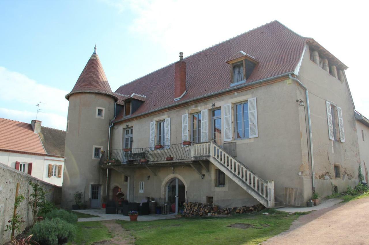 Chateau Besson Desertines  외부 사진
